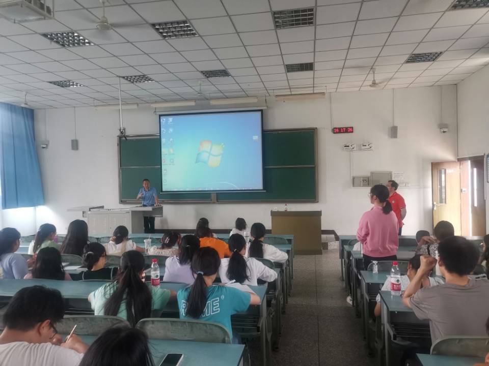 sgDd_1654869305138037591.jpg 2022-06-08 黄基云讲座3.jpg